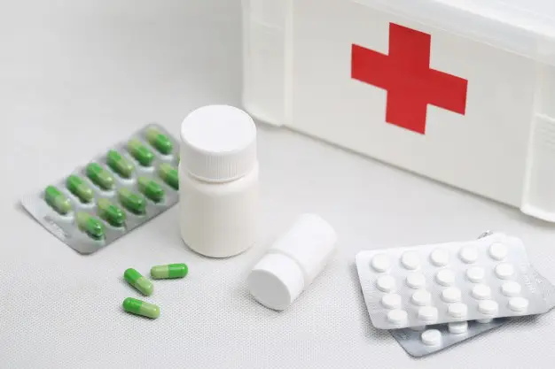 medicine home mid kit