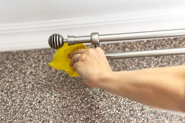 Washes metal curtain rod