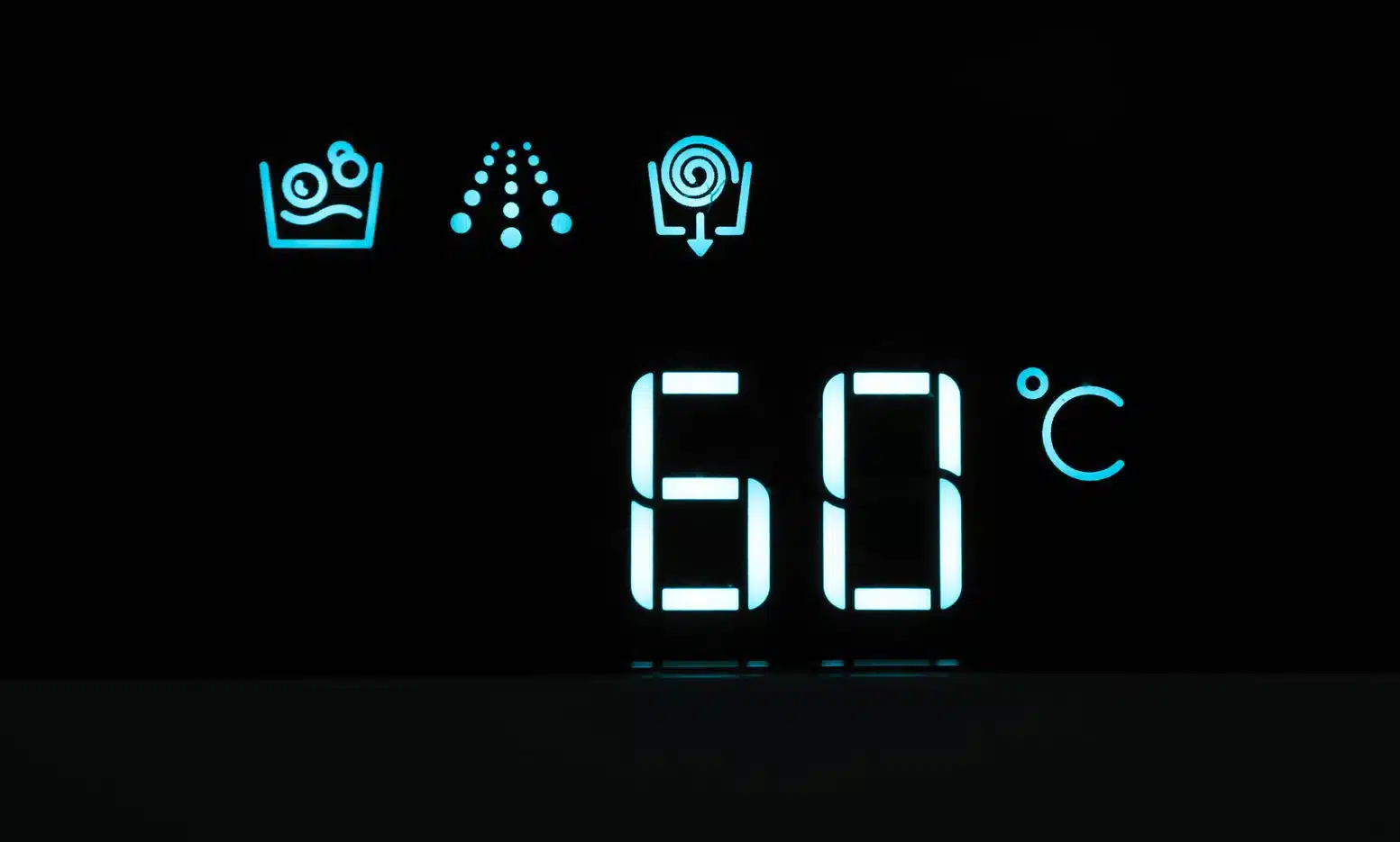 Led washing machine temperature screen showing 60 degrees celcius
