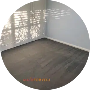after a steam cleaning session, wand marks are visible on grey carpet.