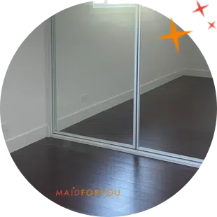 close up of built in wardrobe mirror after end of lease cleaning